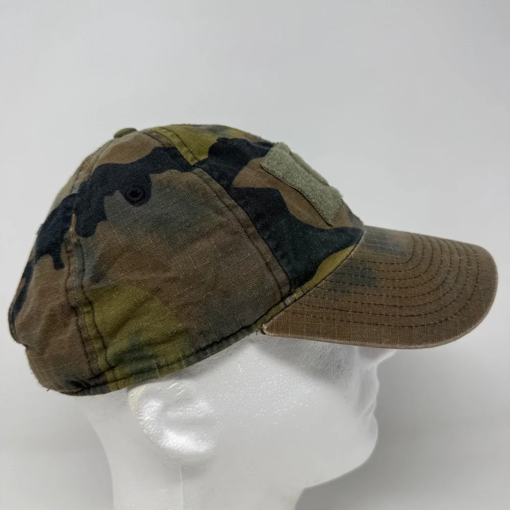 Nike Oregon Ducks Heritage86 Camo Ripstop Tactical Patch Hat BV2248-222 Mens